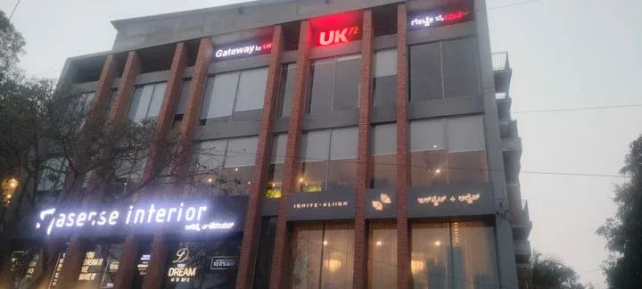 Office Space for Sale in Brookefield