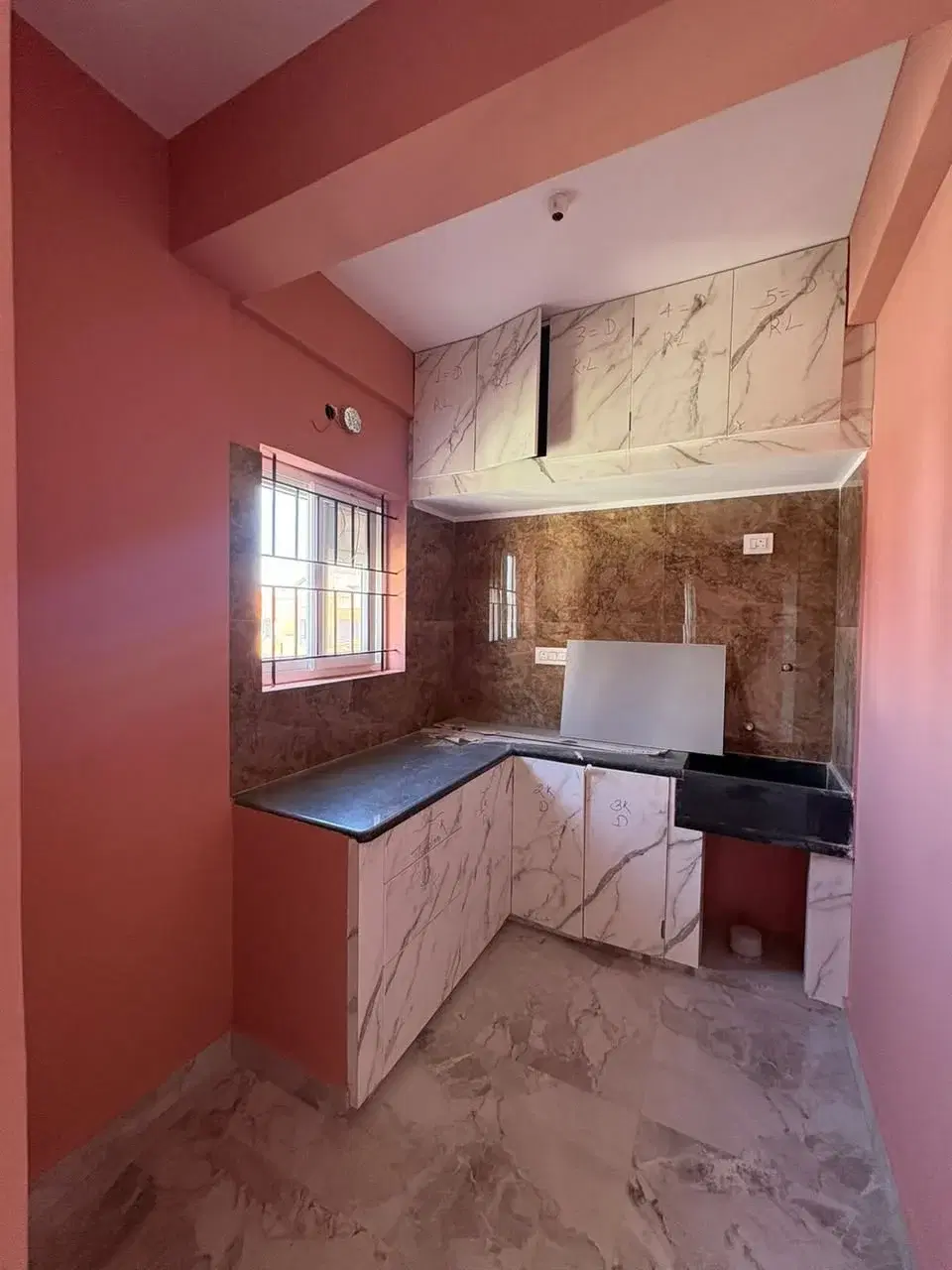 1 BHK Flat for Rent in Kasavanahalli location with access to Sarjapur Road