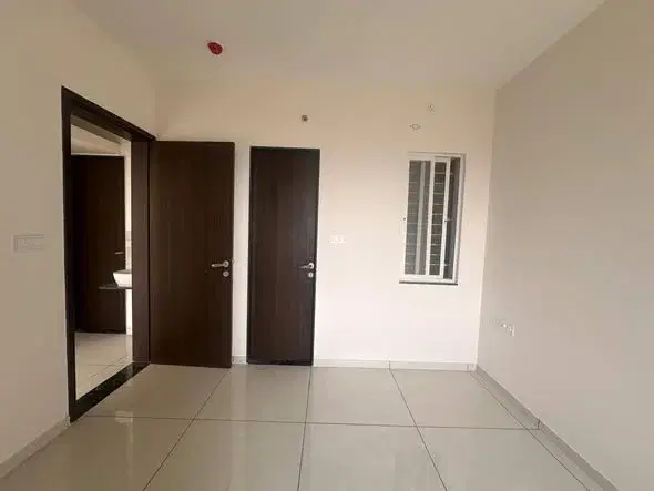 2 BHK Flat for Rent in BHUMKAR CHOWK NEAR INDIRA COLLEGE SHANI MANDIR ROAD WAKAD