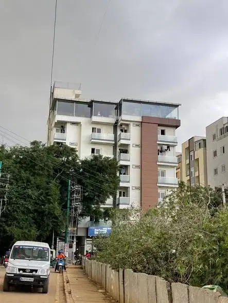 Commercial Space for Sale in 42/1