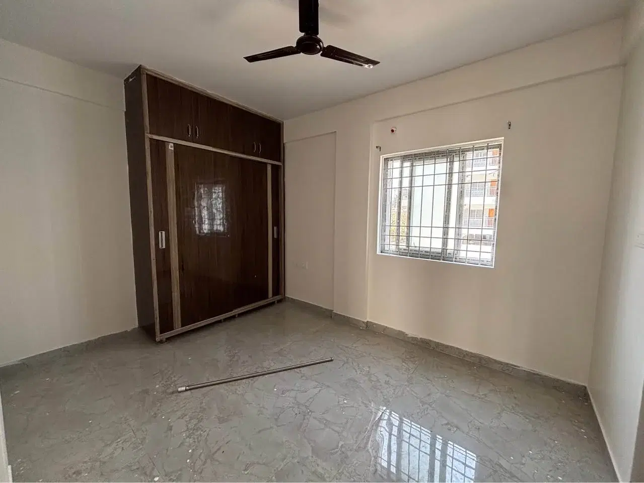 1 BHK Flat for Rent in HSRLAYOUT HARALUR