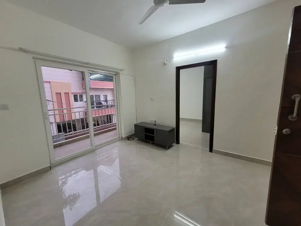 2 BHK Flat for Rent in haraluru near HSR sector 2