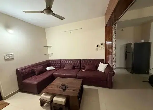 3 BHK Flat for Rent in Golf view Apartments
