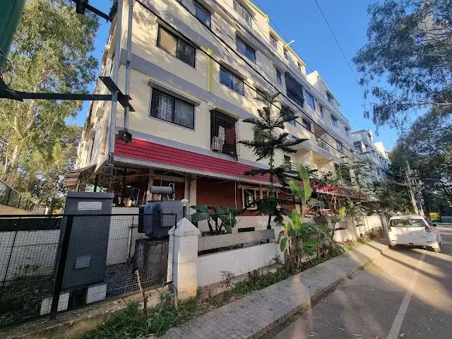 Double Occupancy for Female in 3 BHK Flat for Rent in brookfield