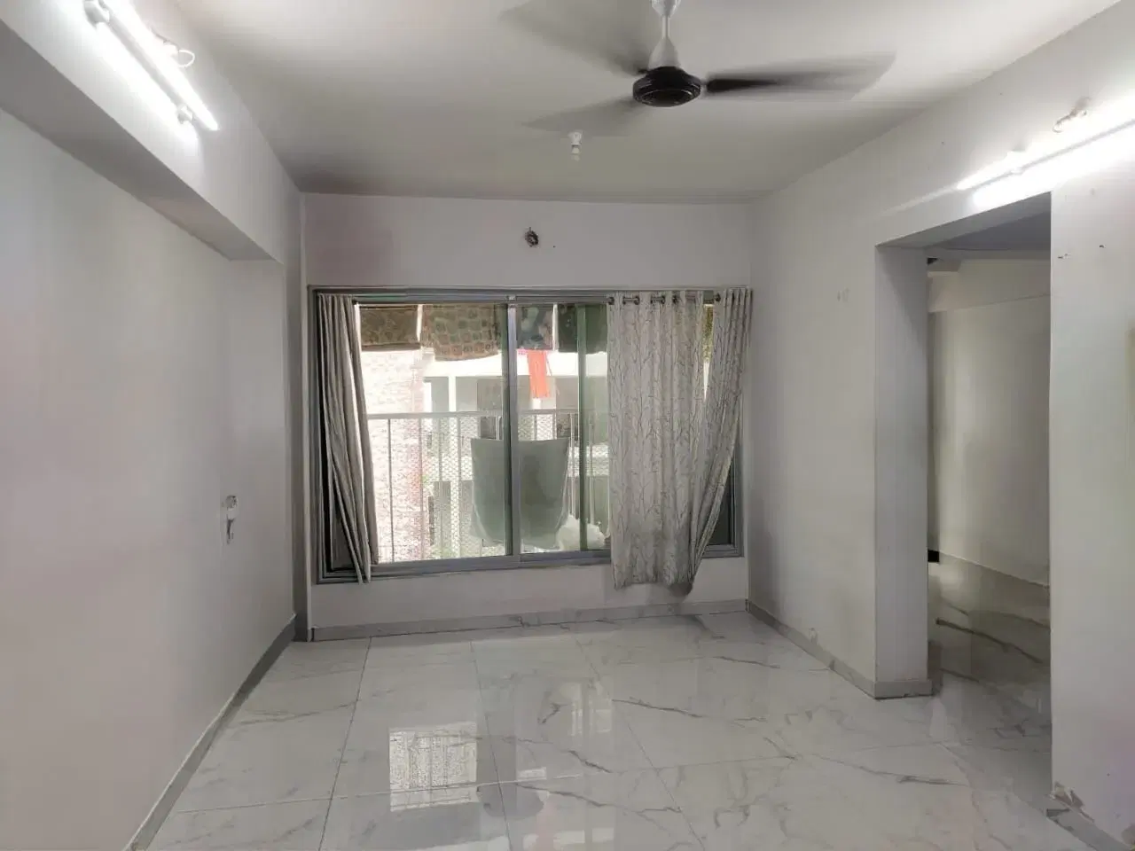 2 BHK Flat for Rent in Kurla east