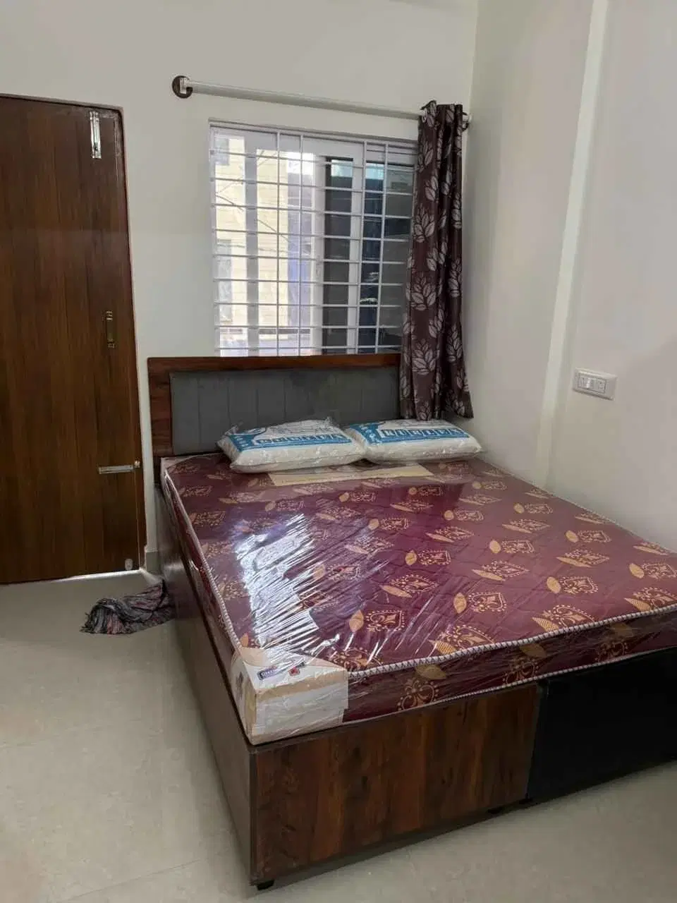 1 BHK Independent House for Rent in BTM LAYOUT 2ND STAGE BEHIND METRO STATION
