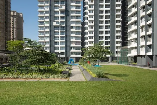 Commercial Space for Rent in wadhwa asteria