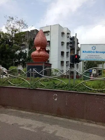 Flat for Sale in Gulmohar Juhu JVPD