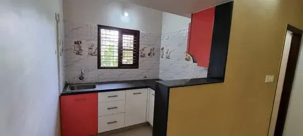 2 BHK Independent House for Rent in Bellandur (Opp. Central Mall)