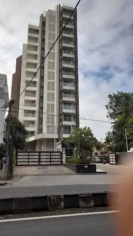 4 BHK Flat for Sale in Bangalore