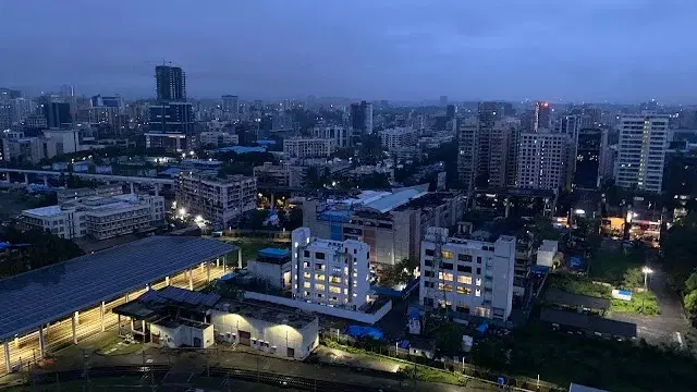 4 BHK Flat for Sale in Andheri West