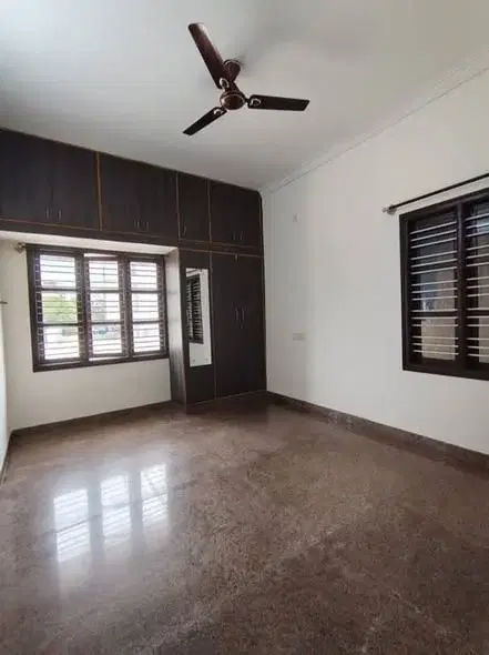 2 BHK Flat for Rent in Singasandra Very Near to HSR Layout Bengaluru