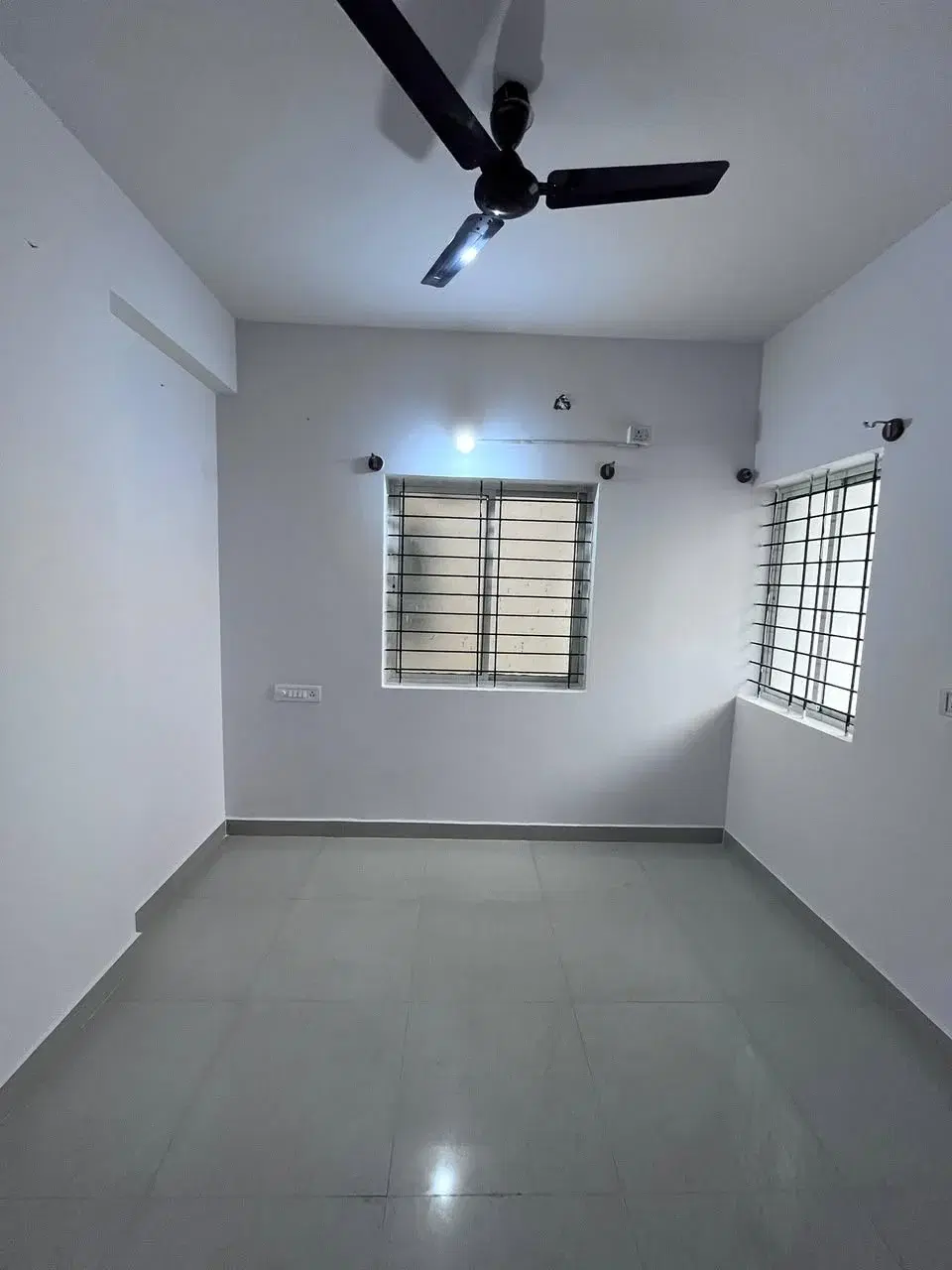 3 BHK Flat for Rent in SM Tranquil