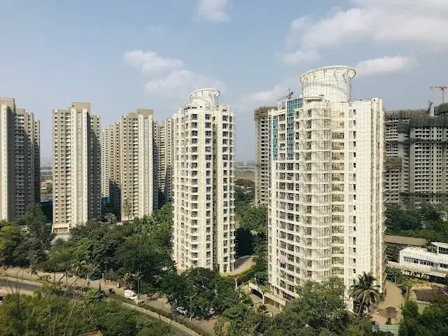 2 BHK Flat for Rent in Kolshet Road Thane West