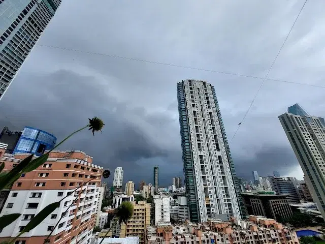 5 BHK Flat for Rent in Prabhadevi