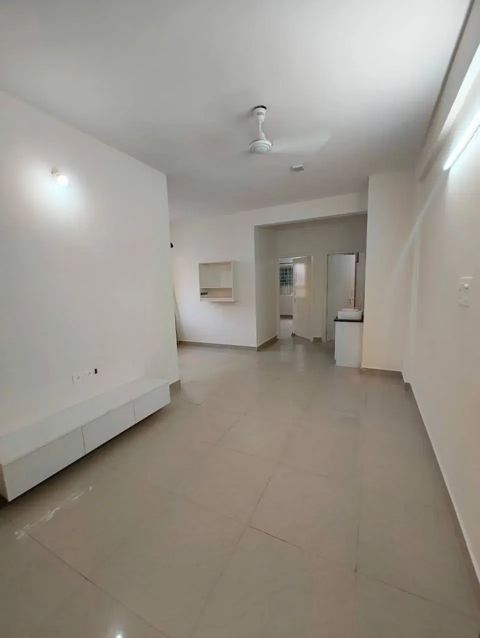 2 BHK Flat for Rent Near 80ft road