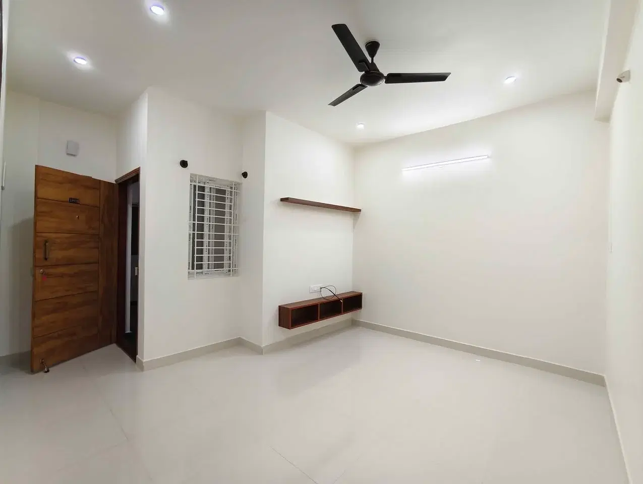 2 BHK Flat for Rent in BENGALURU