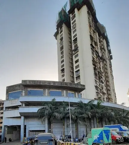 Single Occupancy for Female in 3 BHK Flat for Rent in Andheri West