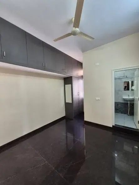2 BHK Flat for Rent in kudlu gate near hsr layout