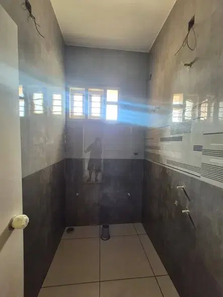 2 BHK Flat for Rent in kudlu gate metro station near hsr layout 2km