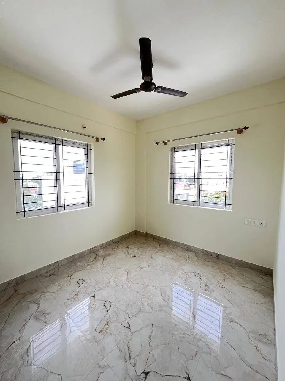 2 BHK Flat for Rent in Haralur HSR layout
