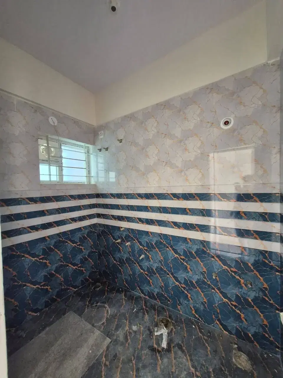 1 BHK Flat for Rent in Singasandra near HSR Layout
