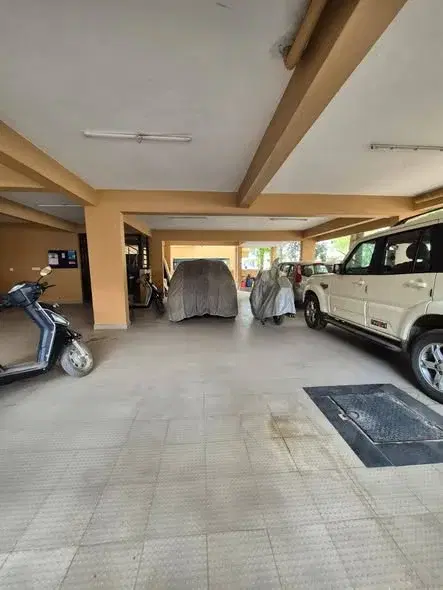 2 BHK Flat for Rent in kudlu gate metro station near hsr layout 2km