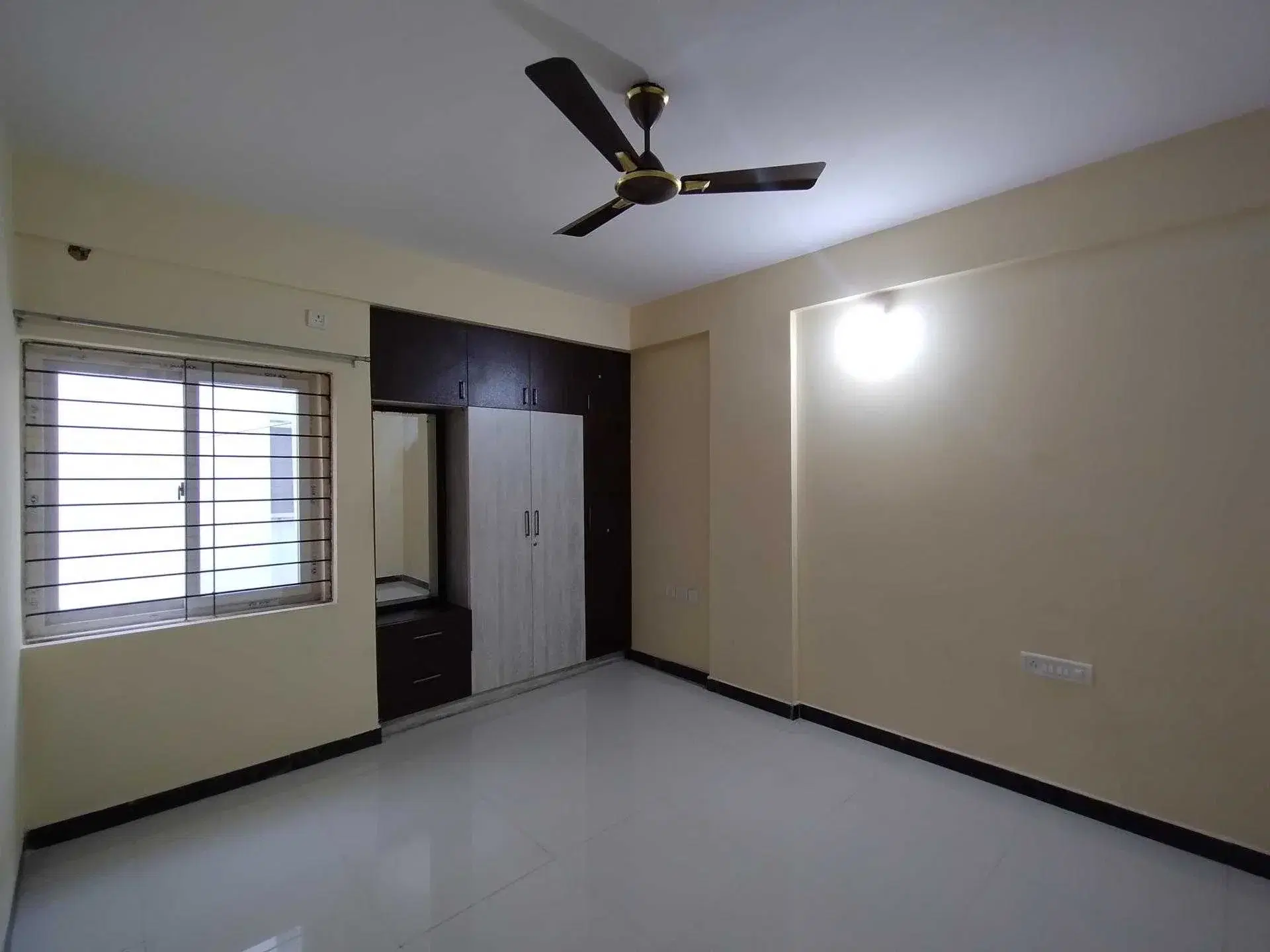 2 BHK Flat for Sale in Belandur