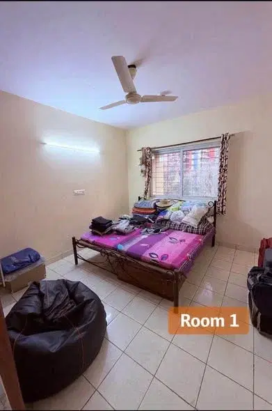 Single Occupancy for Male in 3 BHK Flat for Rent in Brookfield