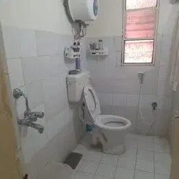 Single Occupancy for Female in 2 BHK Flat for Rent in Murugeshpalya (4 km from Indiranagar)