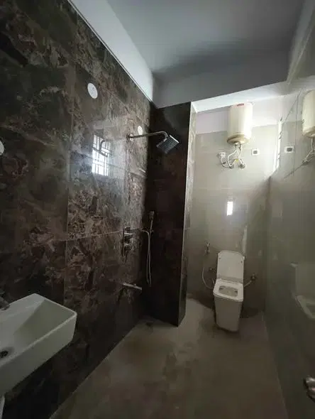 2 BHK Independent House for Rent in ECC Road