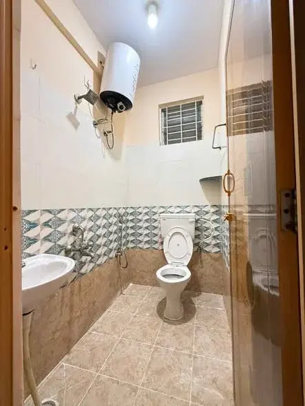 1 BHK Independent House for Rent in Bellandur / Green Glen Loyout