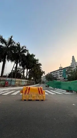 4 BHK Flat for Sale in Marine Drive