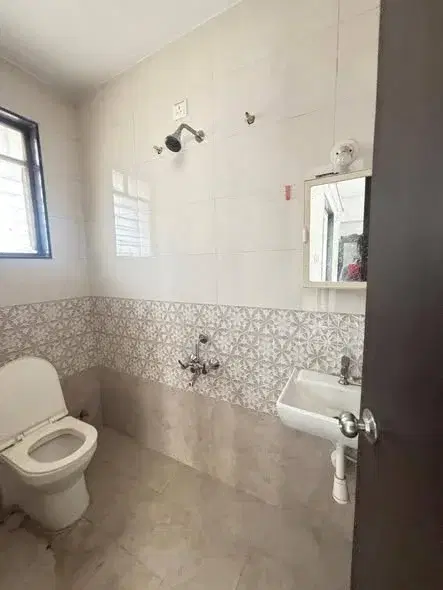 2 BHK Flat for Rent in Balewadi High Street