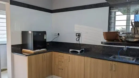 1 BHK Flat for Rent in kudlu gate metro station near hsr layout