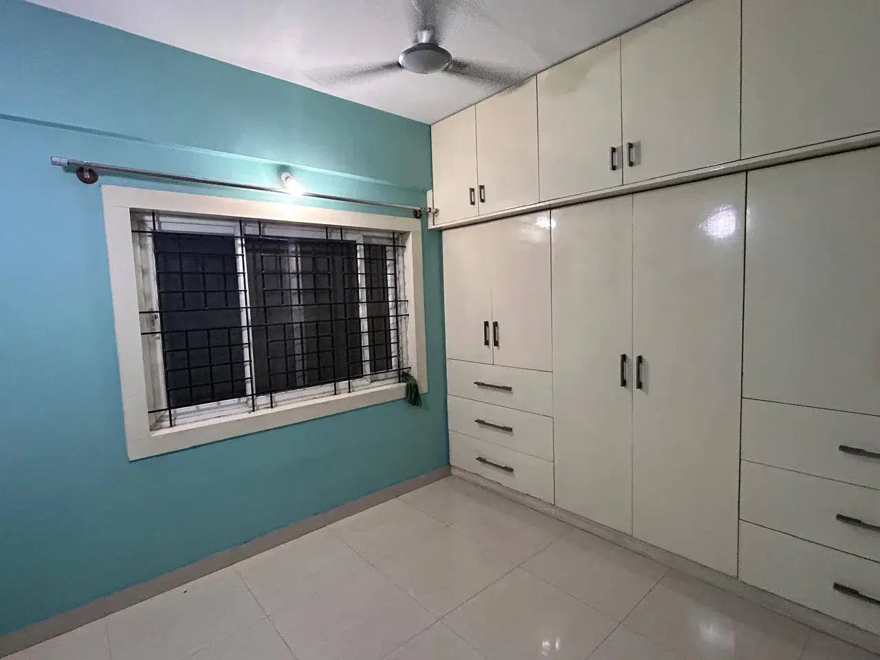 3 BHK Flat for Rent in Indira Nagar Jeevan Bima Nagar Old Airport Road