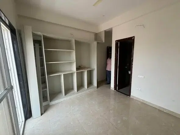 2 BHK Flat for Rent in Indiranagar (Halasuru) Near to Halasuru Metro Station