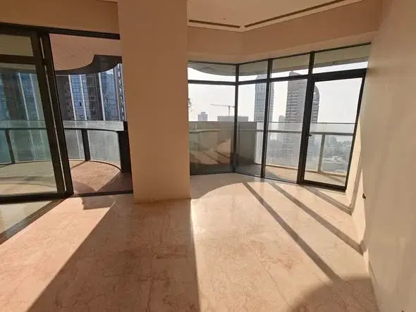 Flat for Rent in Worli