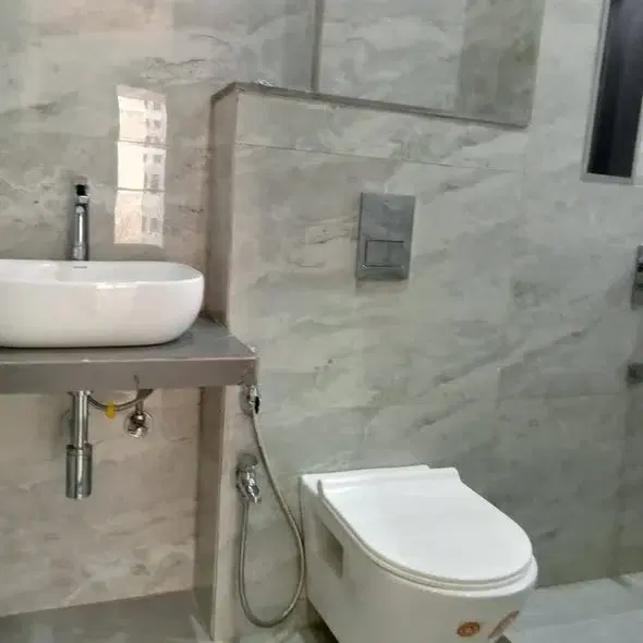 2 BHK Flat for Rent in Santacruz West