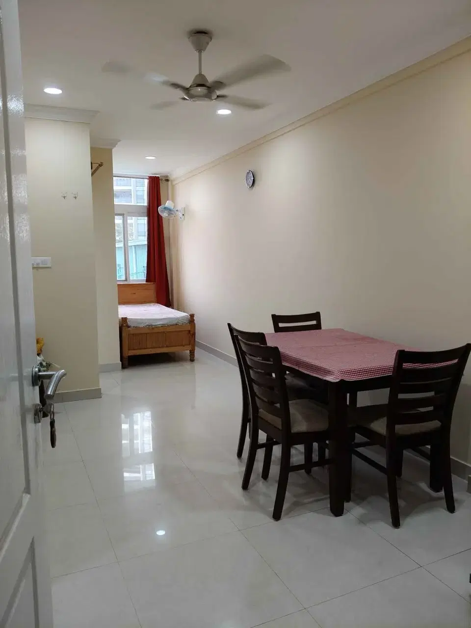 1 BHK Flat for Rent in Whitefield Main
