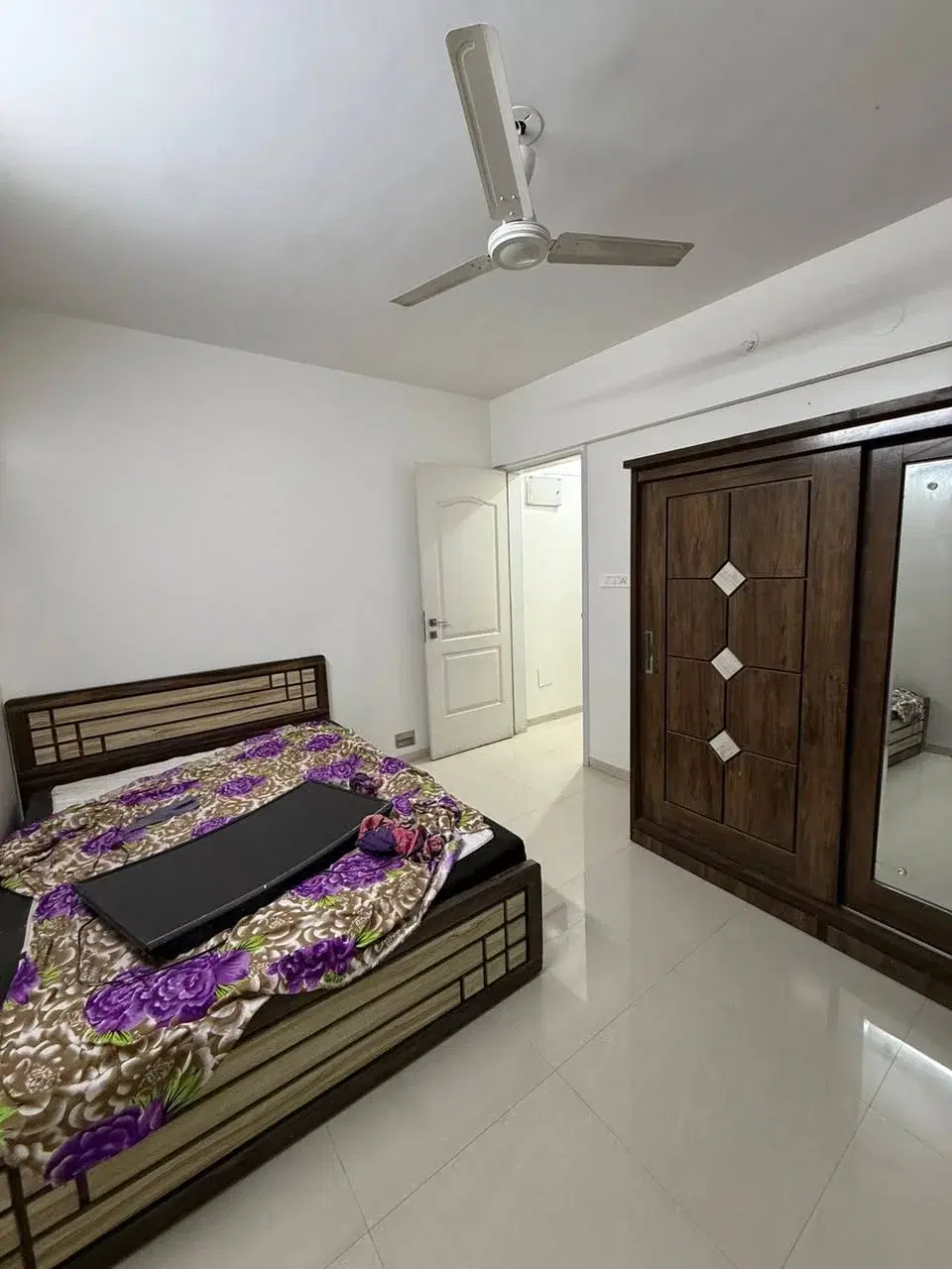 1 BHK Flat for Rent in Wakad