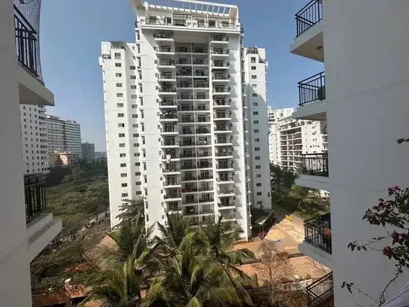 Single Occupancy for Male in 3 BHK Flat for Rent in Prestige Shantiniketan Apartment Whitefield Bangalore