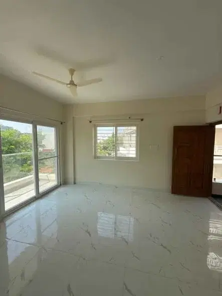 2 BHK Flat for Rent in Sarjapur road near RGA TECH PARK And RMZ ECO WORLD