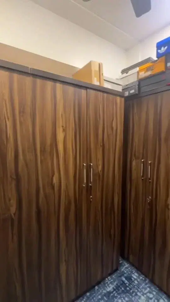 1 BHK Flat for Sale in Juhu Tara road