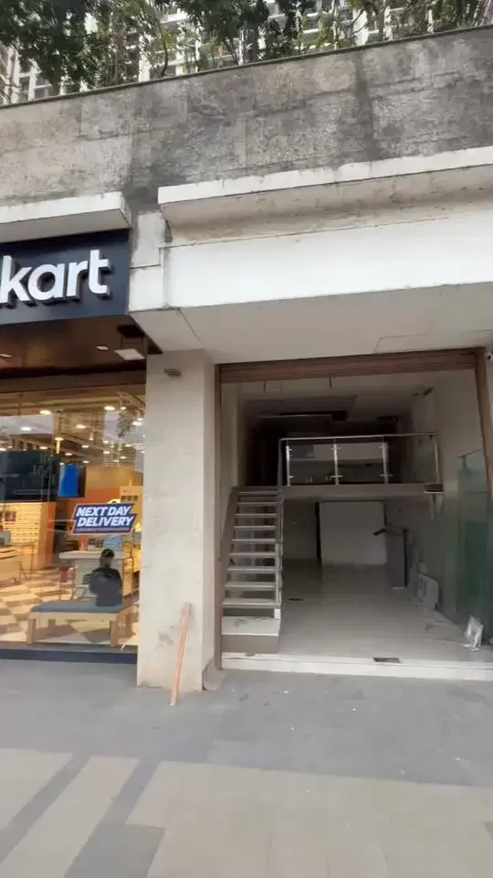 Commercial Space for Rent in Next To Thakur Mall