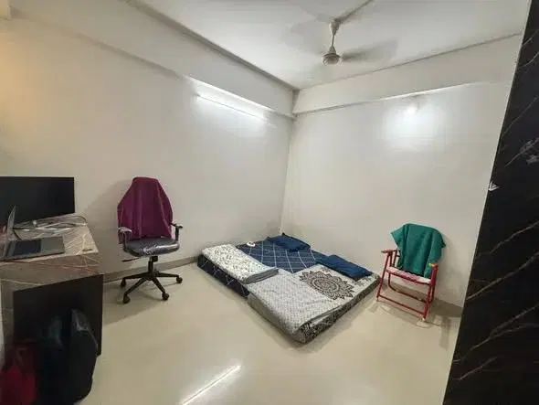 3 BHK Flat for Rent in Paras Meadows