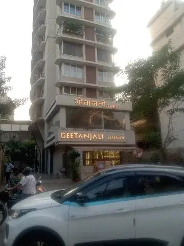 3 BHK Flat for Rent in Khar West