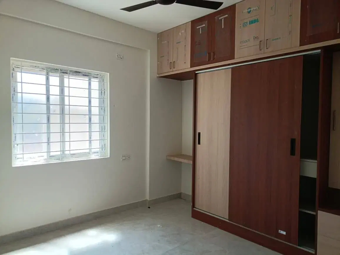 1 BHK Flat for Rent in kadugodi tree park metro station (1.5 kms ),Whitefield