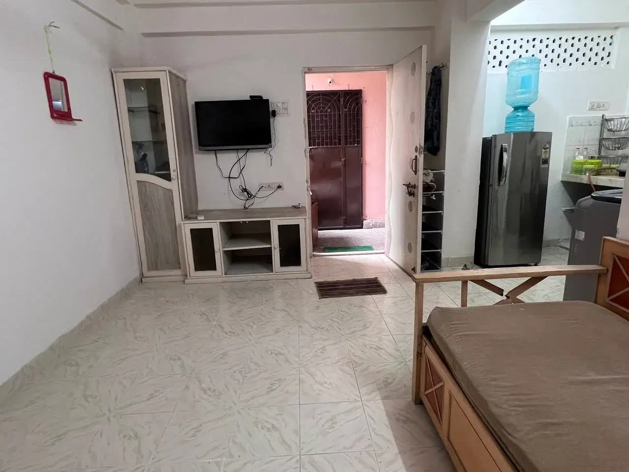 1 BHK Flat for Rent in Malad West near Atharv college