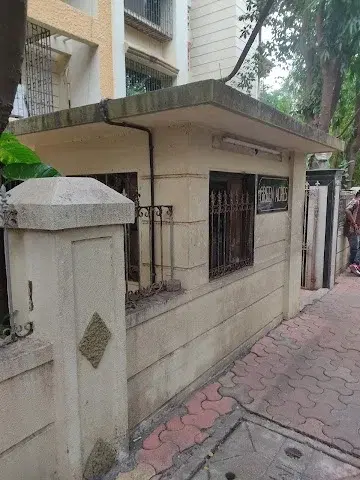 4 BHK Flat for Sale in NS Road No 5